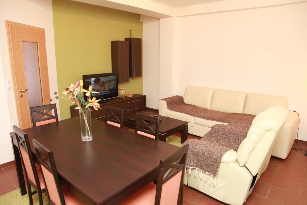 Apartments Elena Ohrid Bilik gambar