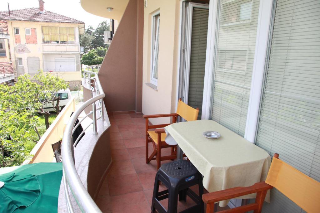 Apartments Elena Ohrid Bilik gambar